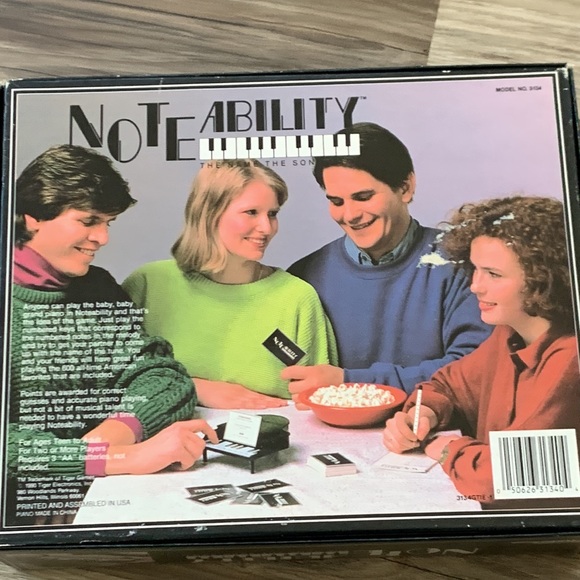 NoteAbility Name The Song Game & Baby Grand Piano 1990 Tiger Note Ability - Picture 4 of 5